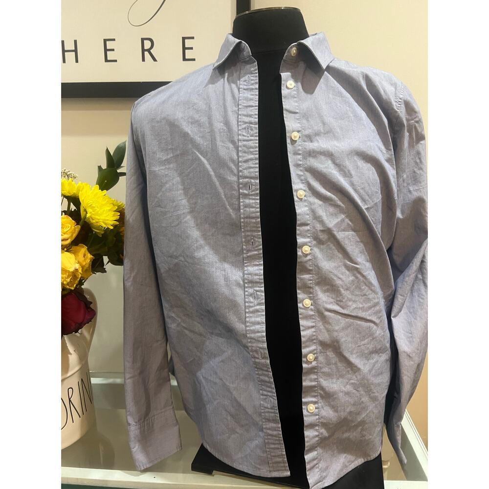 Banana Republic Women’s Button Down Blue Dress Shirt